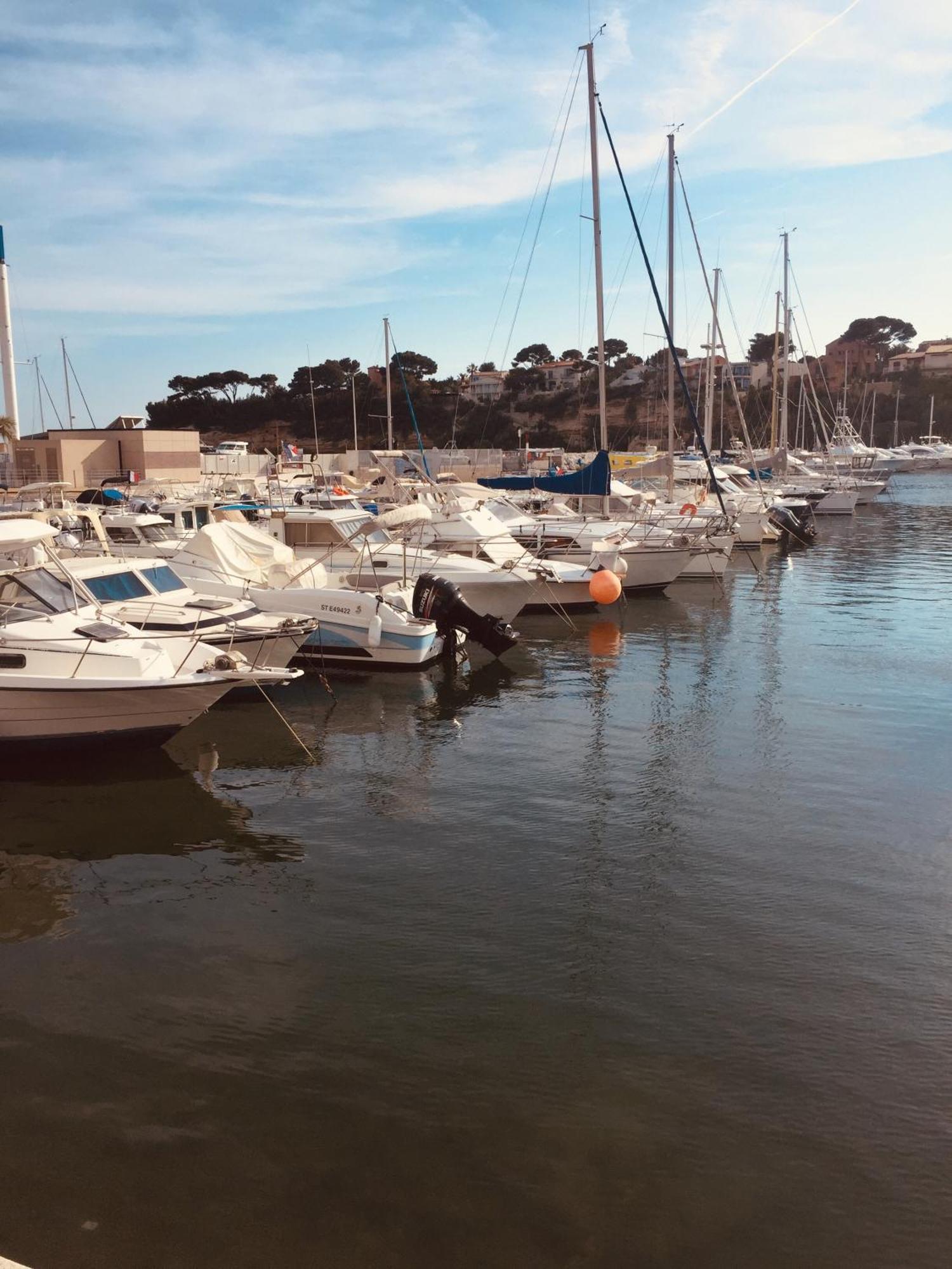 Apartment 200m De La ,3mn Du Port A 50m Du Centre Carry-le-Rouet